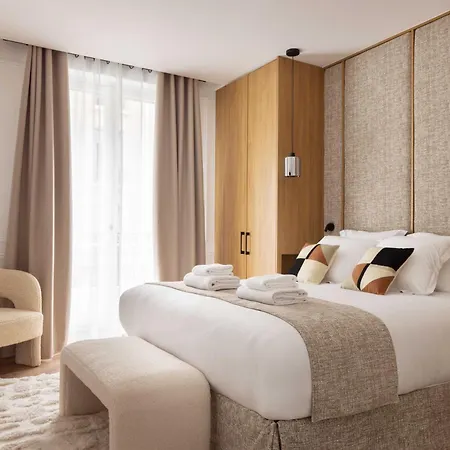 Exclusive With Ac - 2bd-6p - Quartier Latin Lägenhet *