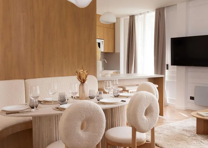 Exclusive With Ac - 2bd-6p - Quartier Latin Париж